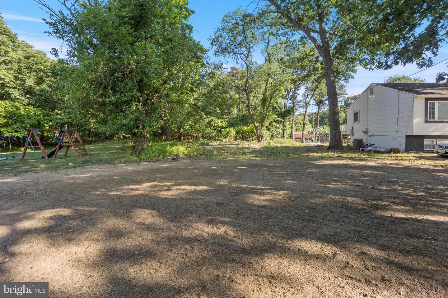 492 Ellis Ave Property Photo 32