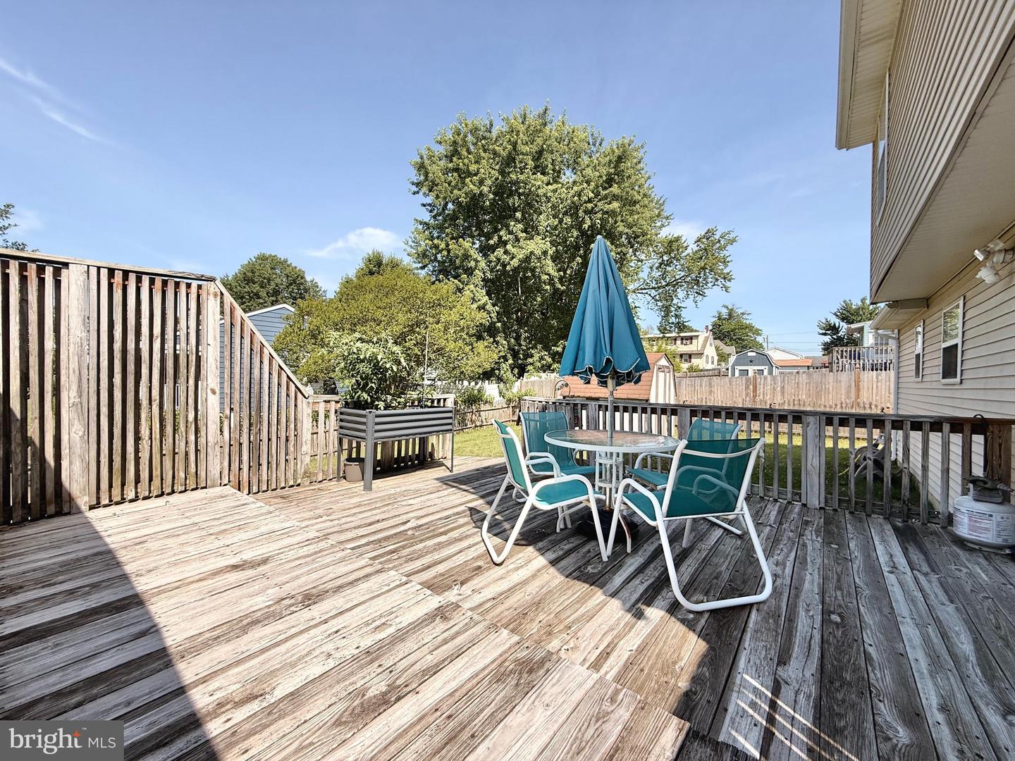 214 Chestnut Ave Property Photo 20