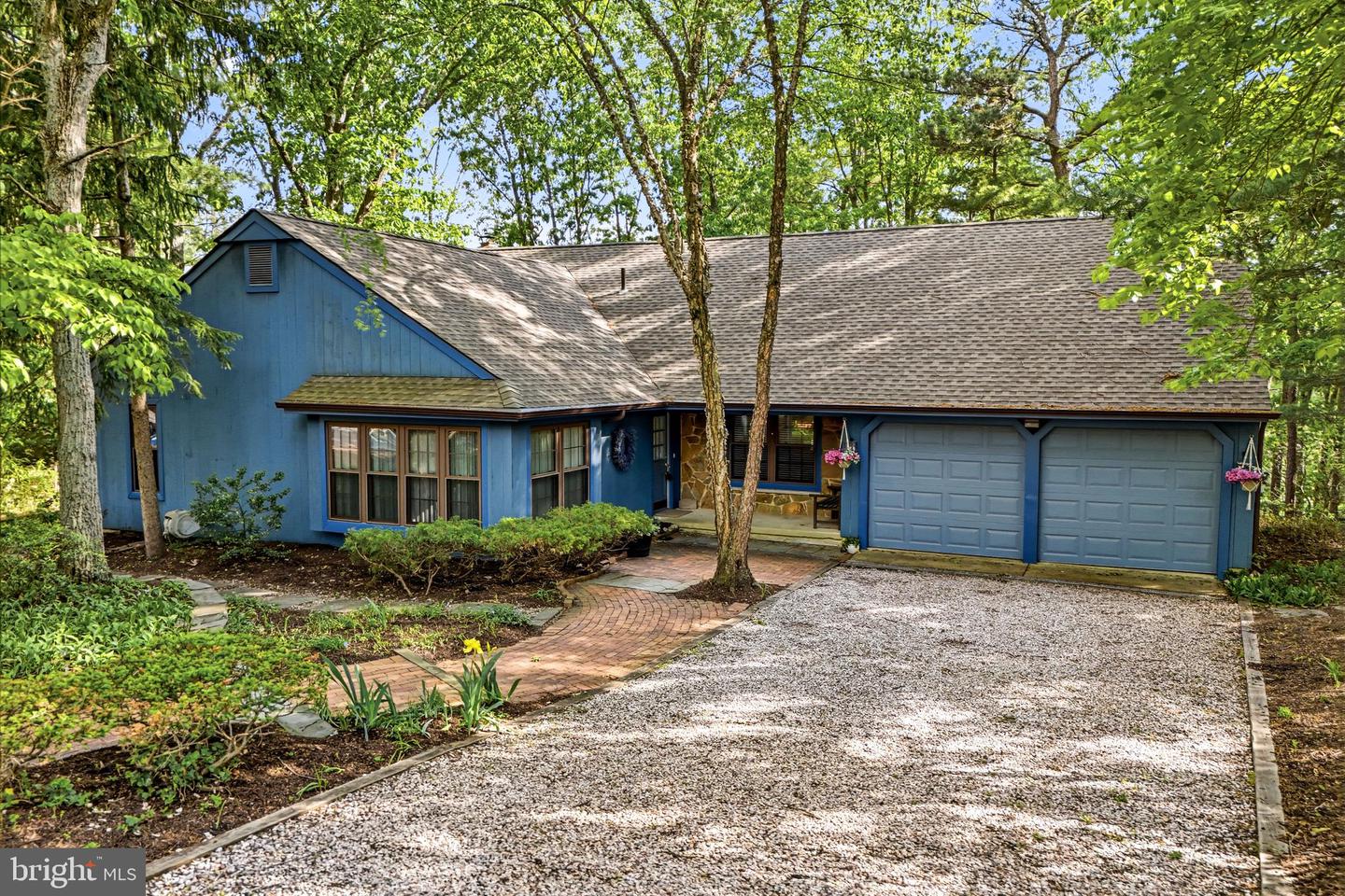 16 Westbrooke Ct Property Photo 1