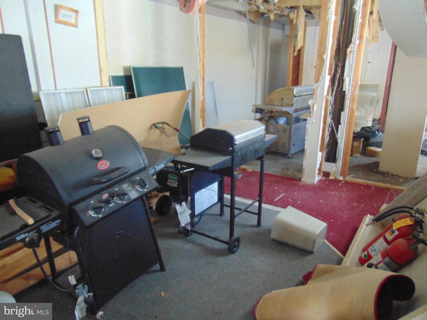 1909 7th S Property Photo 4
