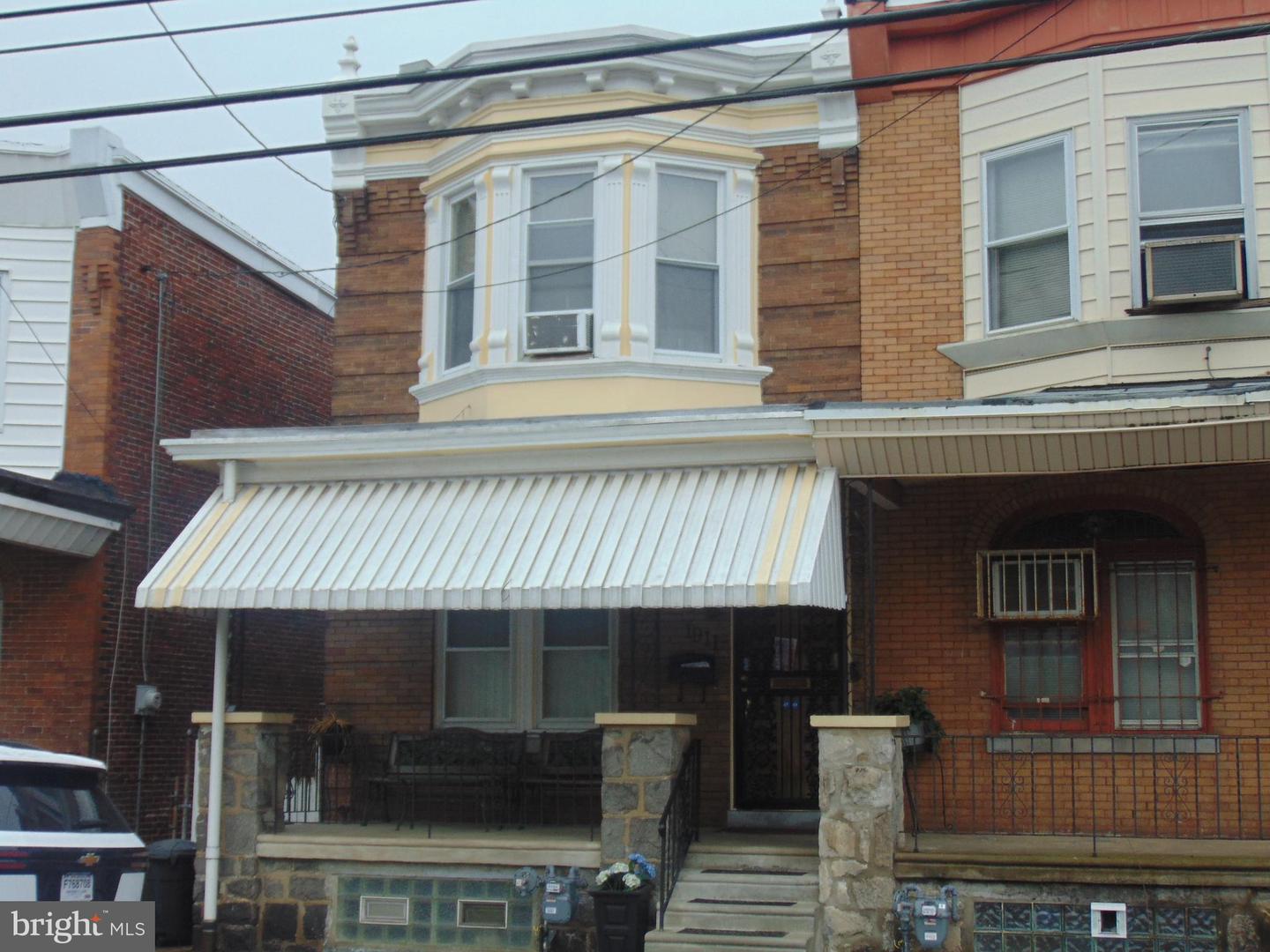 1911 S 7th St Property Photo 1