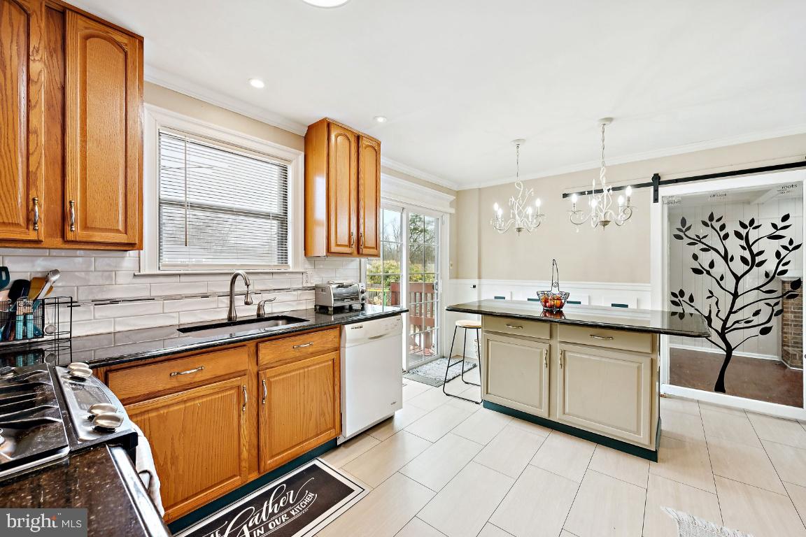 231 Peppermill Rd Property Photo 12