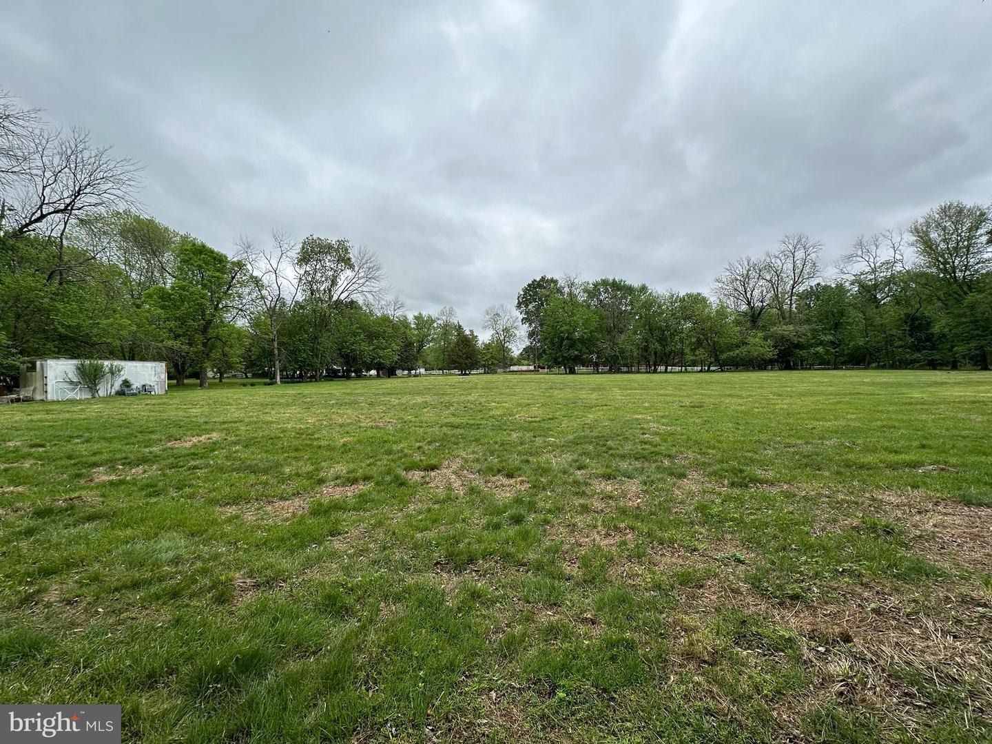 1100 Rural Ave Property Photo 4