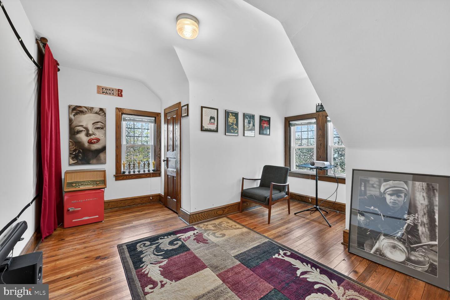 104 W Maple Ave Property Photo 39