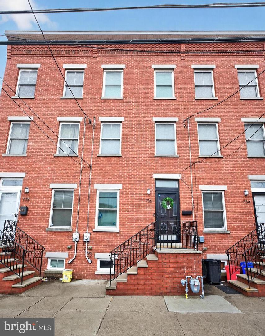 736 NEW ST