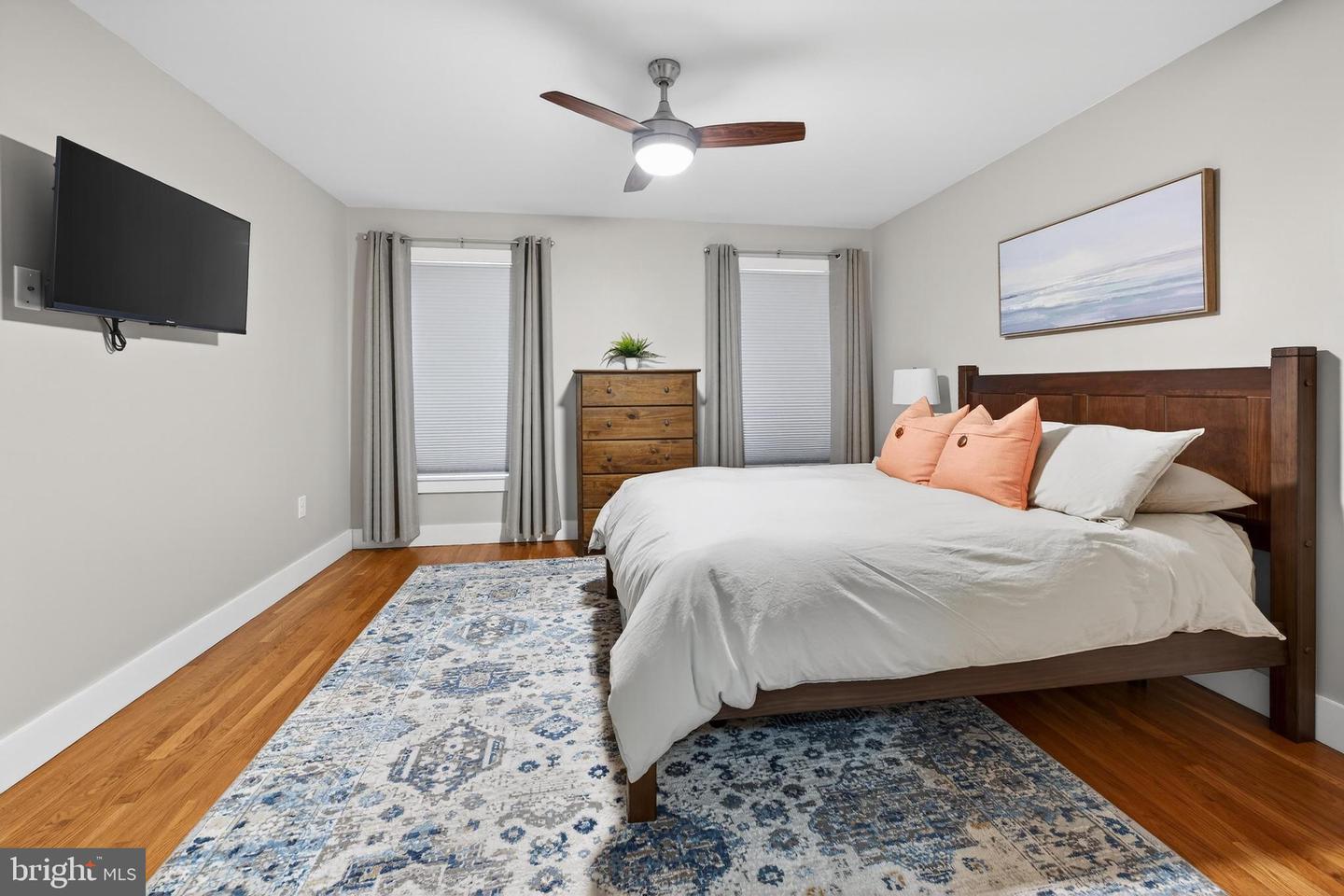 736 New St Property Photo 17