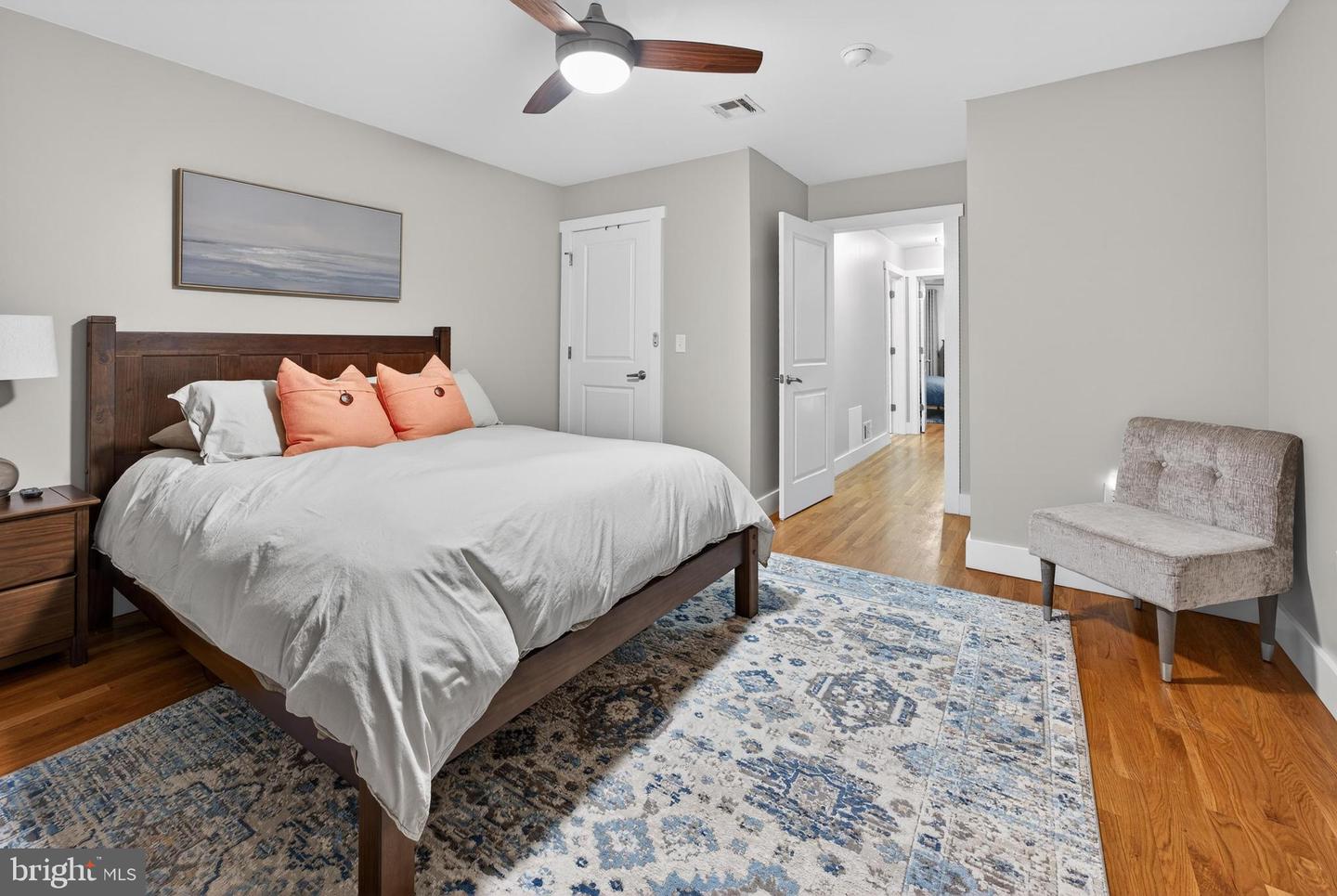 736 New St Property Photo 18