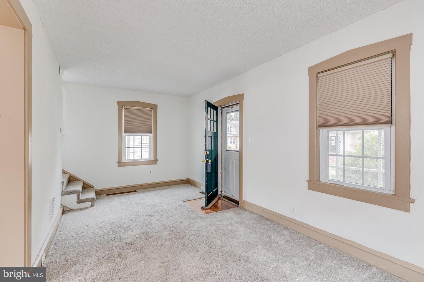 108 Ardmore Property Photo 7