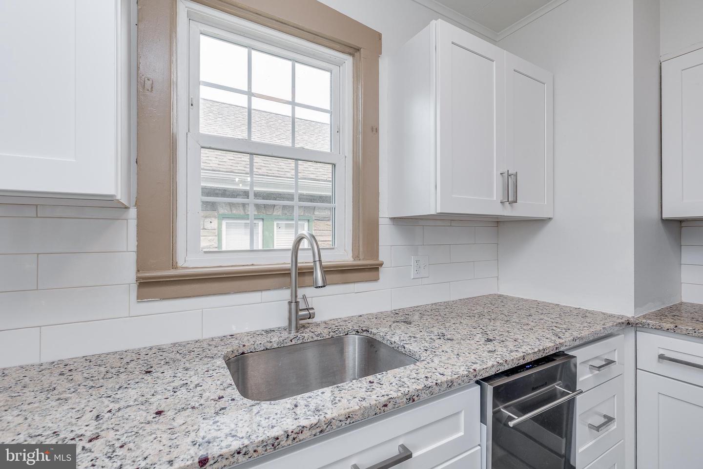 108 Ardmore Property Photo 13
