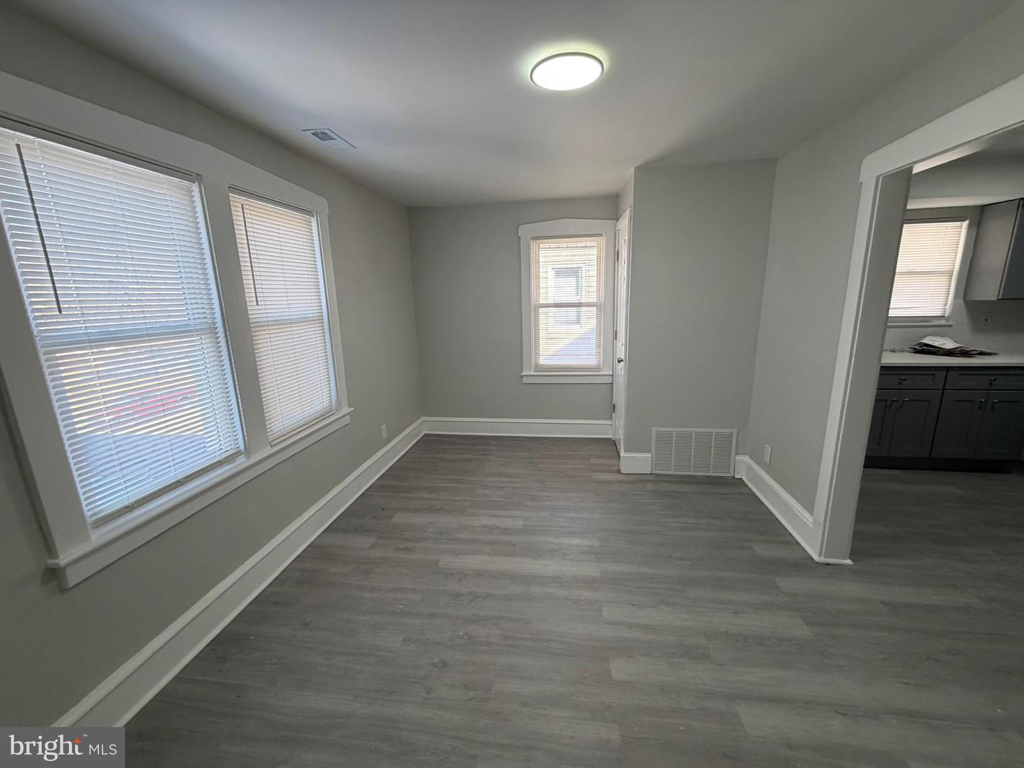 244 Mansion Ave #b Property Photo 4