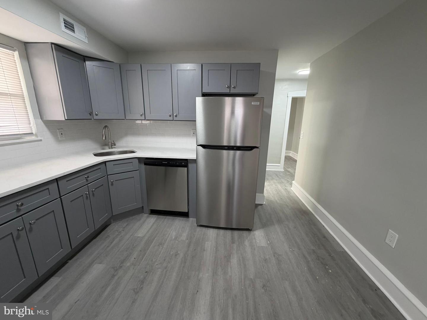 244 Mansion Ave #b Property Photo 10