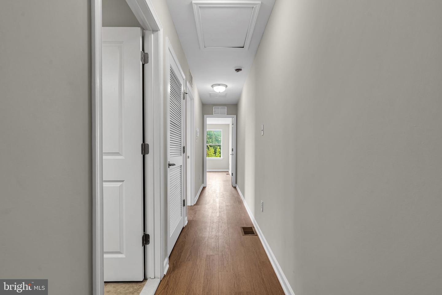 1 Rowand Way E Property Photo 19