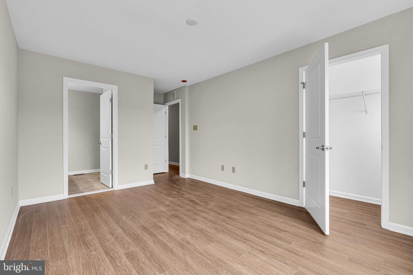 1 Rowand Way E Property Photo 24