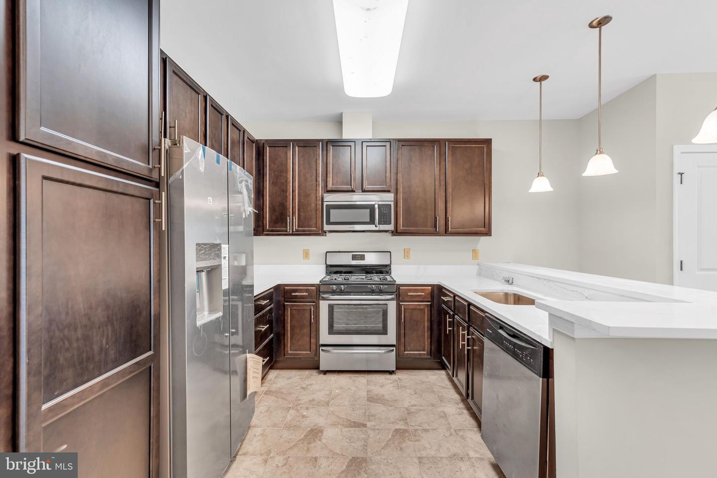 3 Rowand Way E Property Photo 12