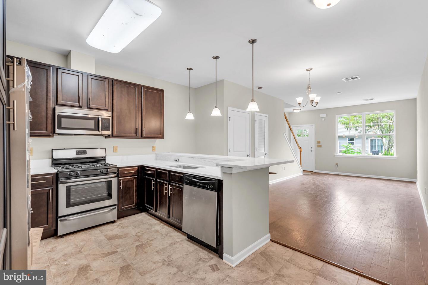 3 Rowand Way E Property Photo 13