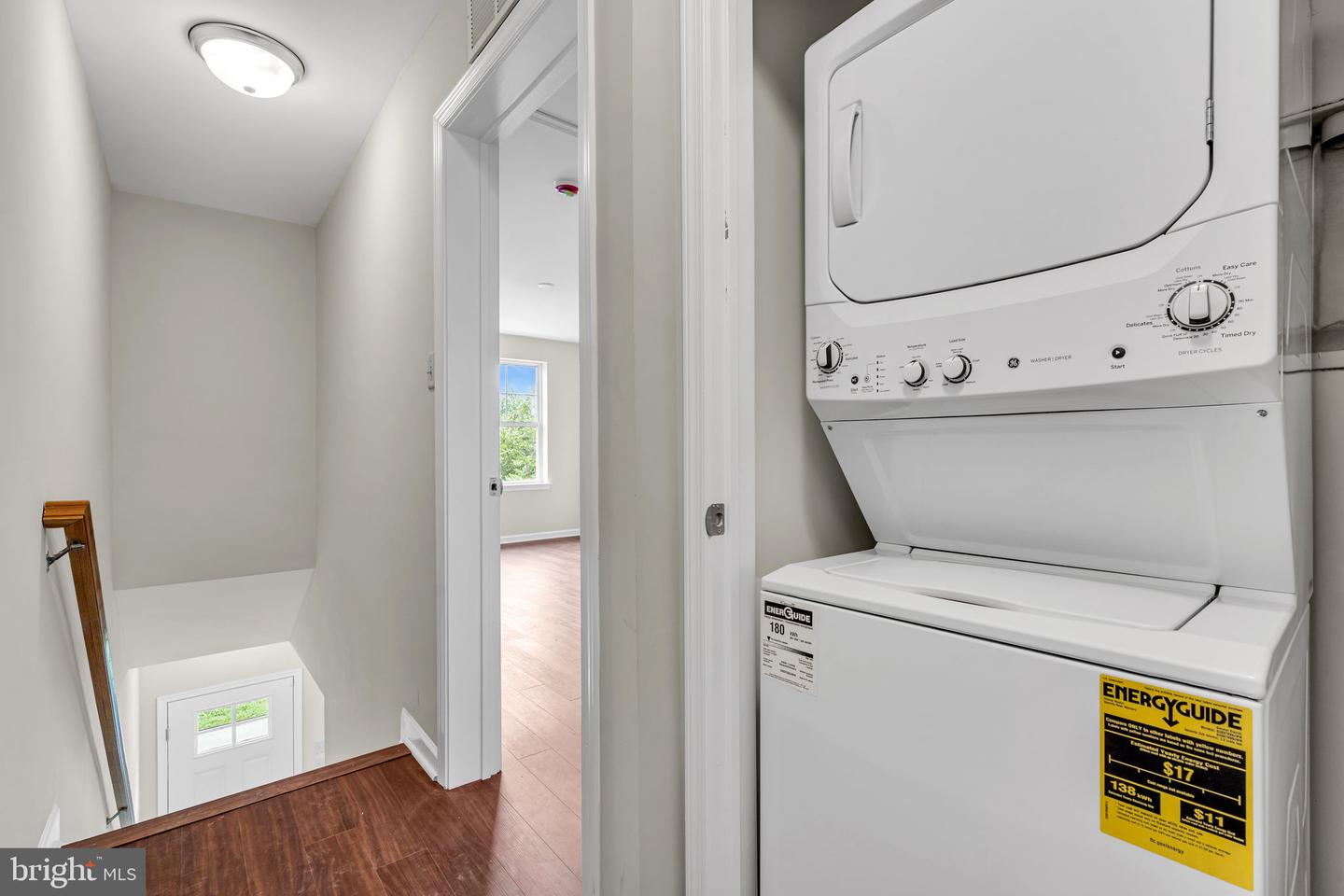 3 Rowand Way E Property Photo 16