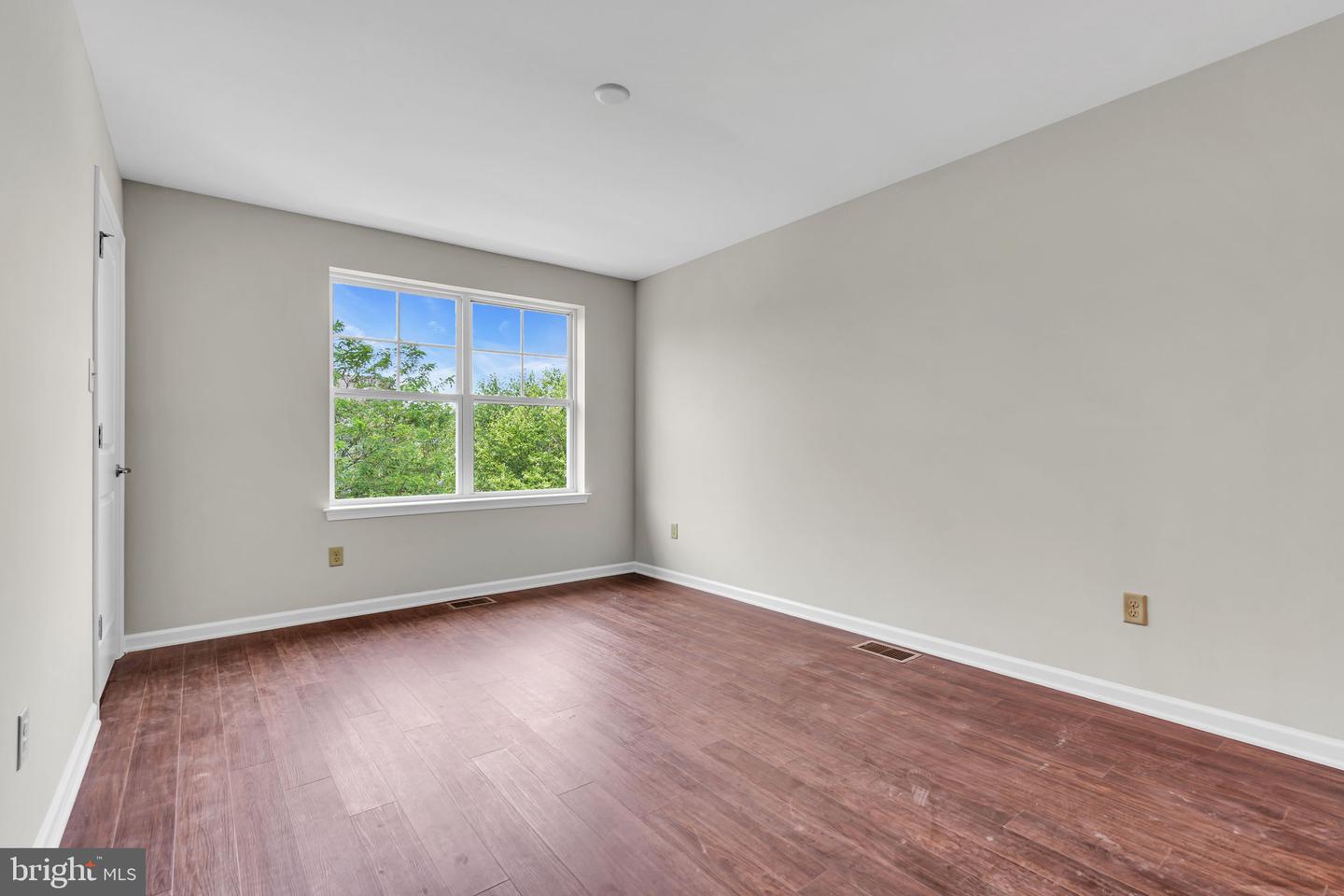 3 Rowand Way E Property Photo 17