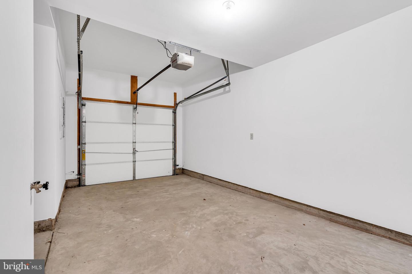 3 Rowand Way E Property Photo 27
