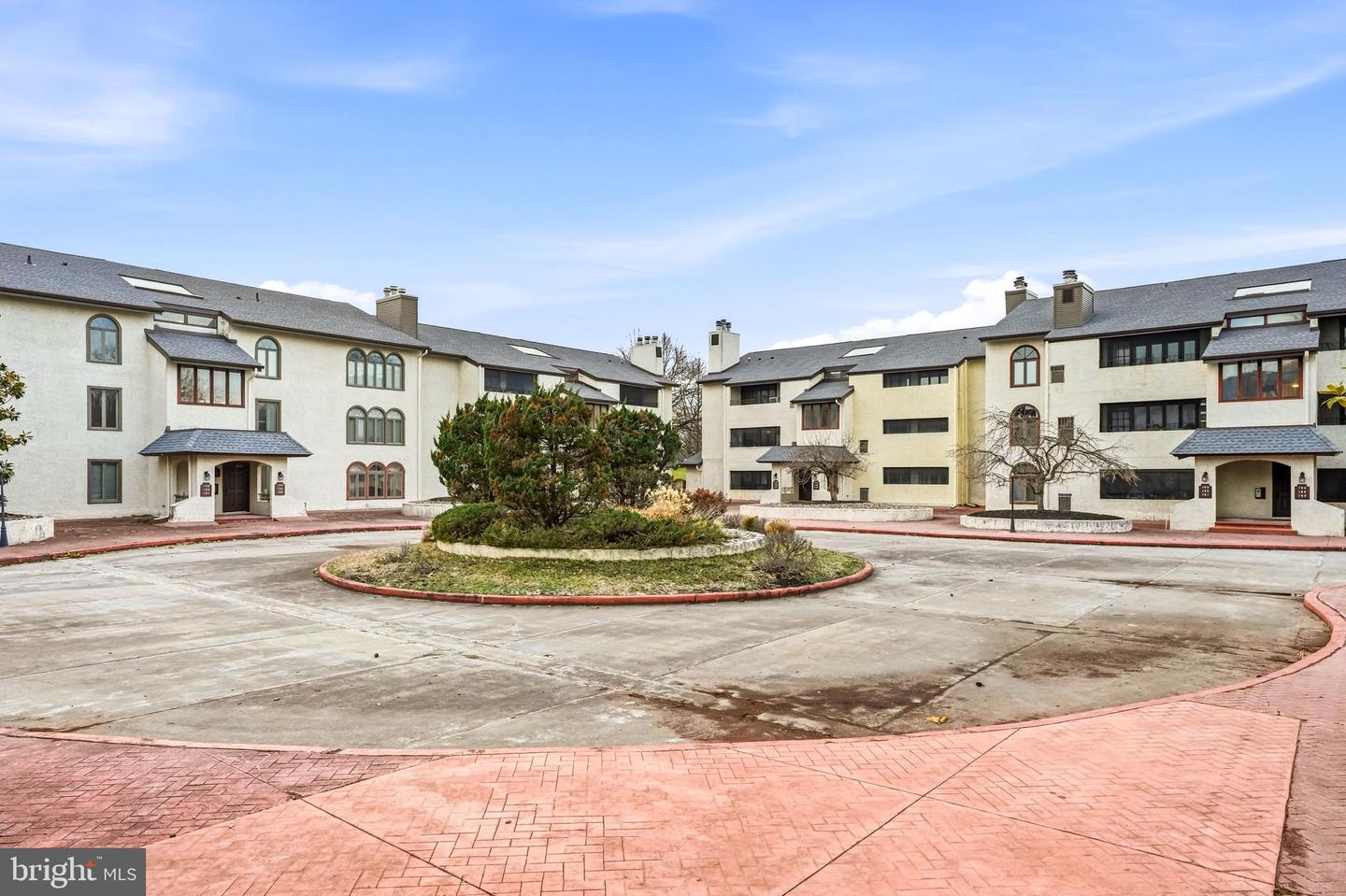 171 Centura Property Photo 4