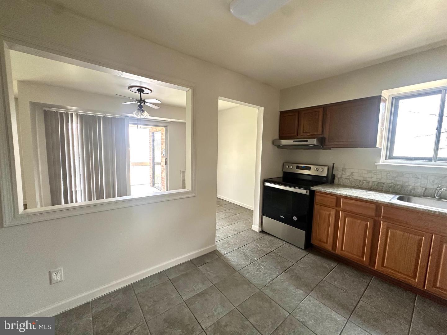 128 Kirkbride Rd #6 Property Photo 3
