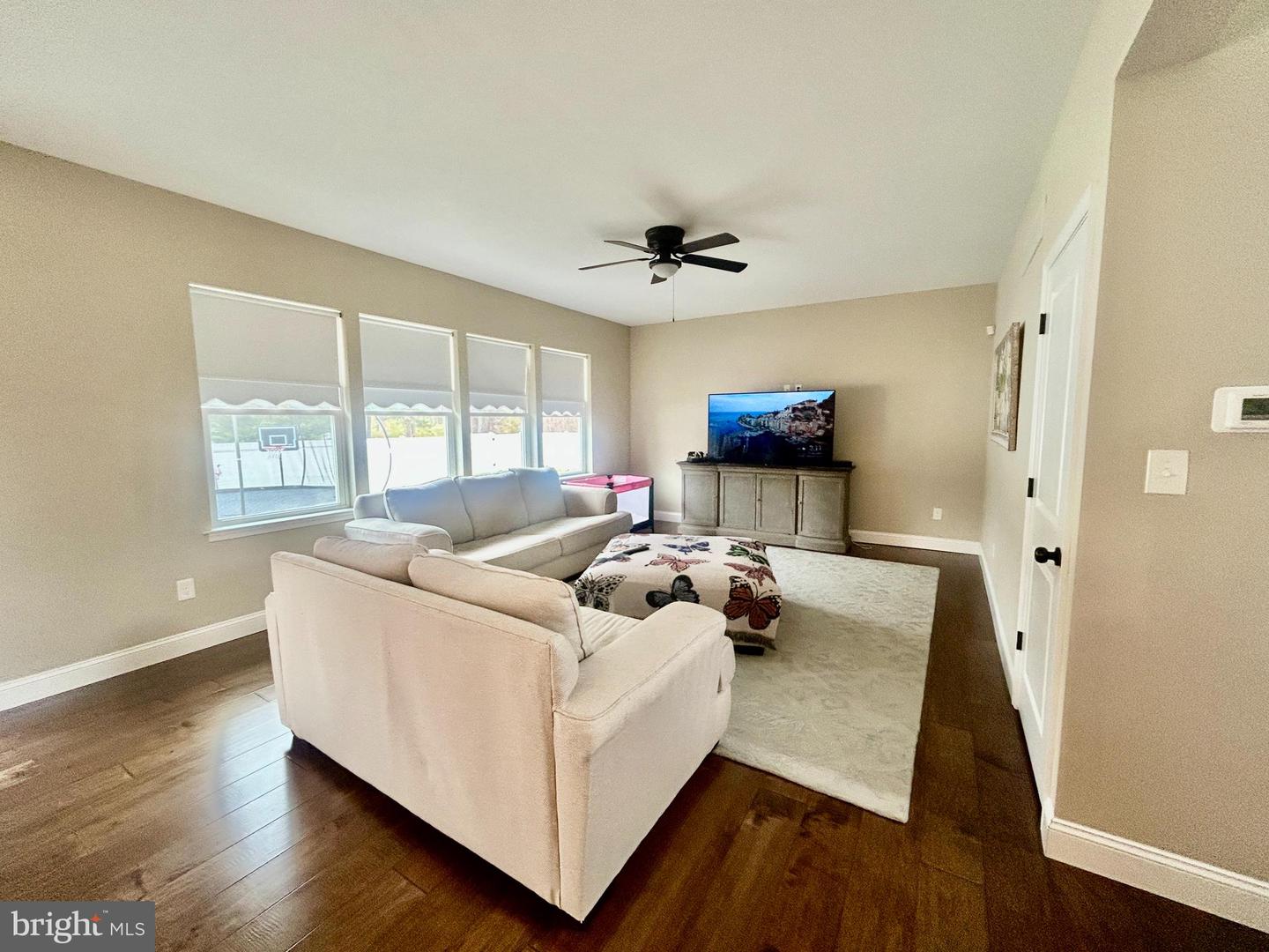 442 Waterfords Edge Ct Property Photo 14