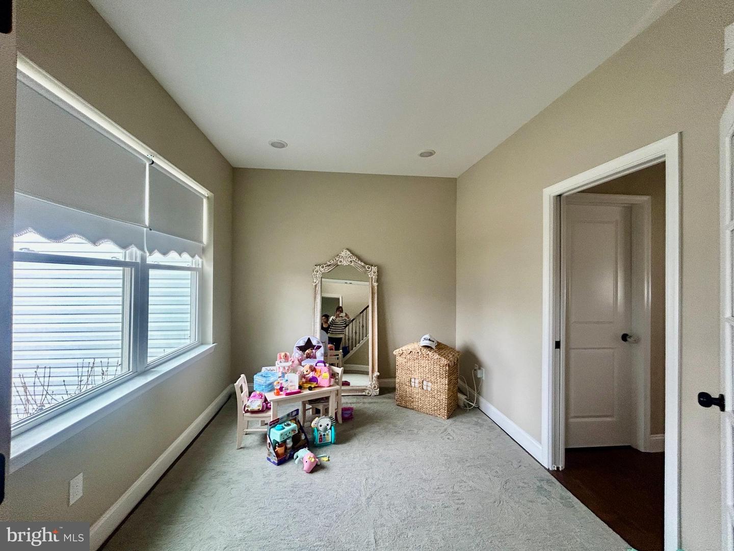 442 Waterfords Edge Ct Property Photo 15