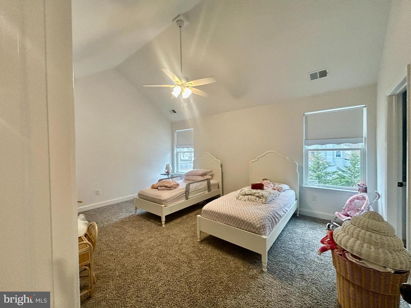 442 Waterfords Edge Ct Property Photo 24