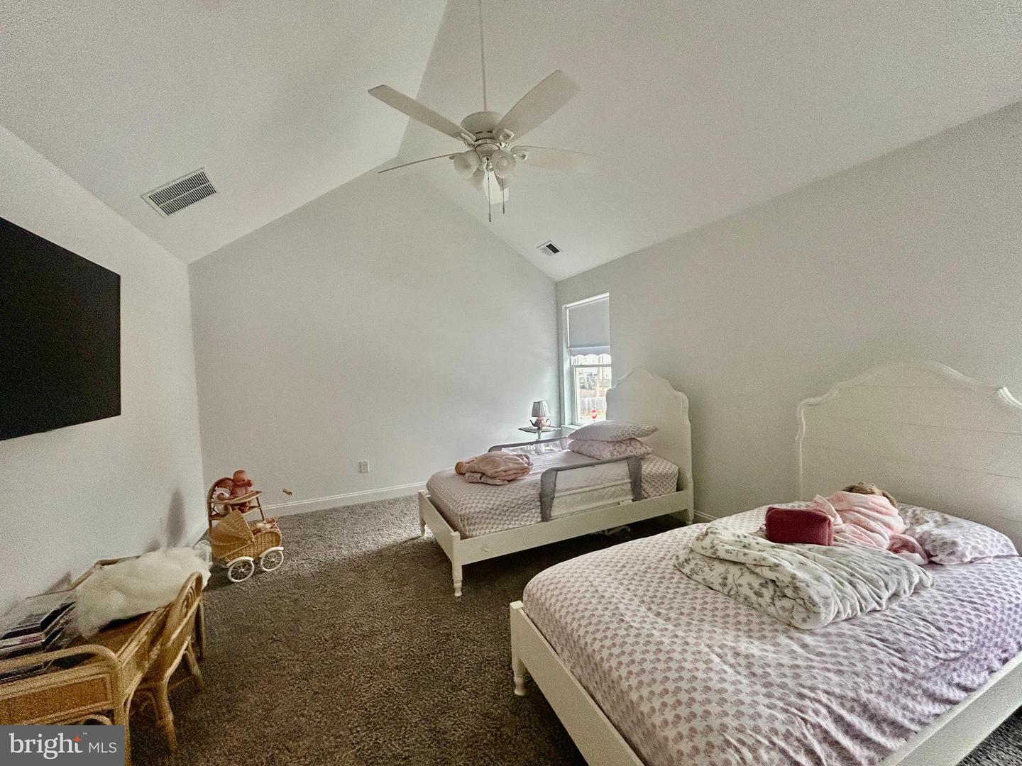 442 Waterfords Edge Ct Property Photo 25