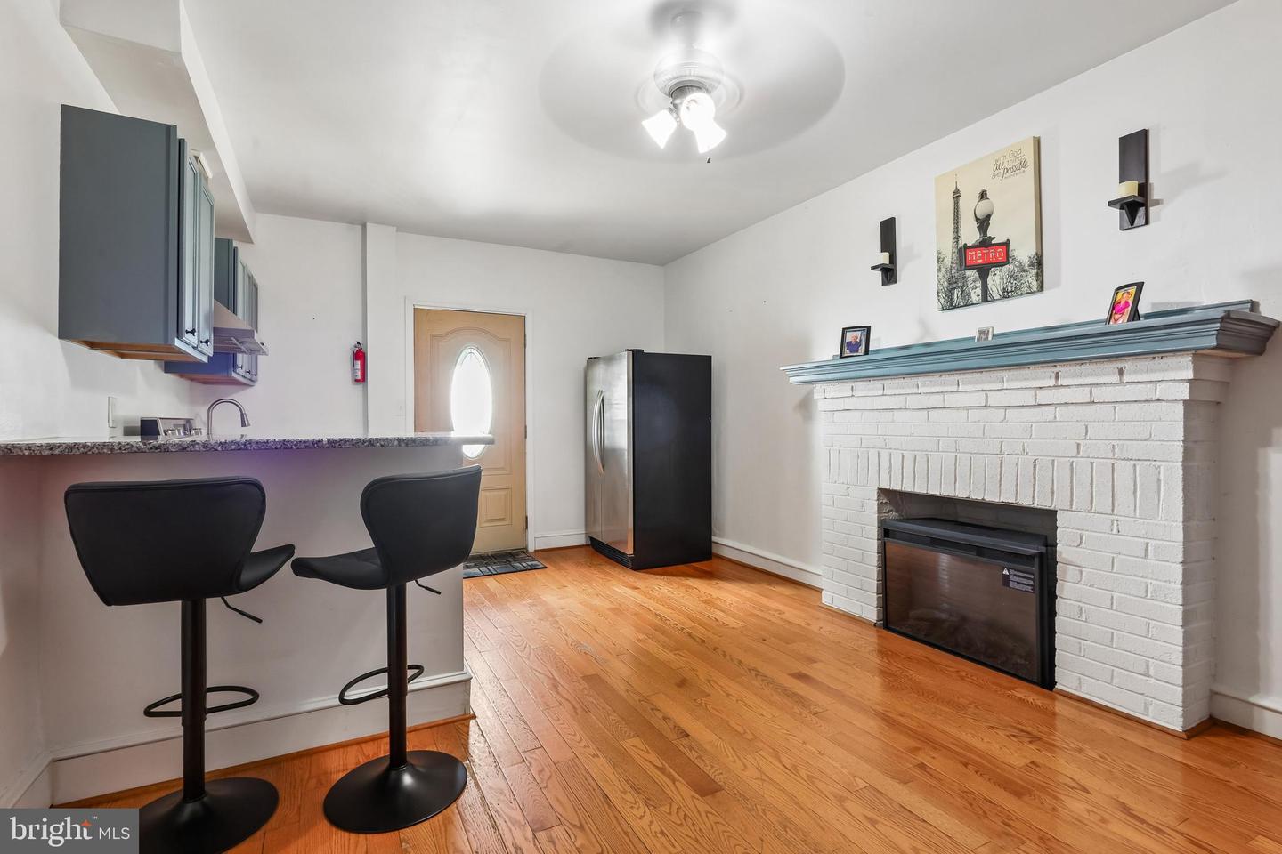 3022 Penn St Property Photo 10