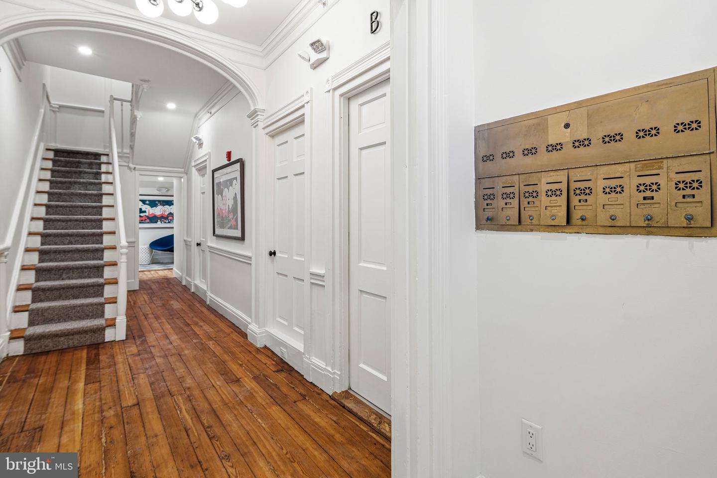 300 Kings Hwy E #b Property Photo 5