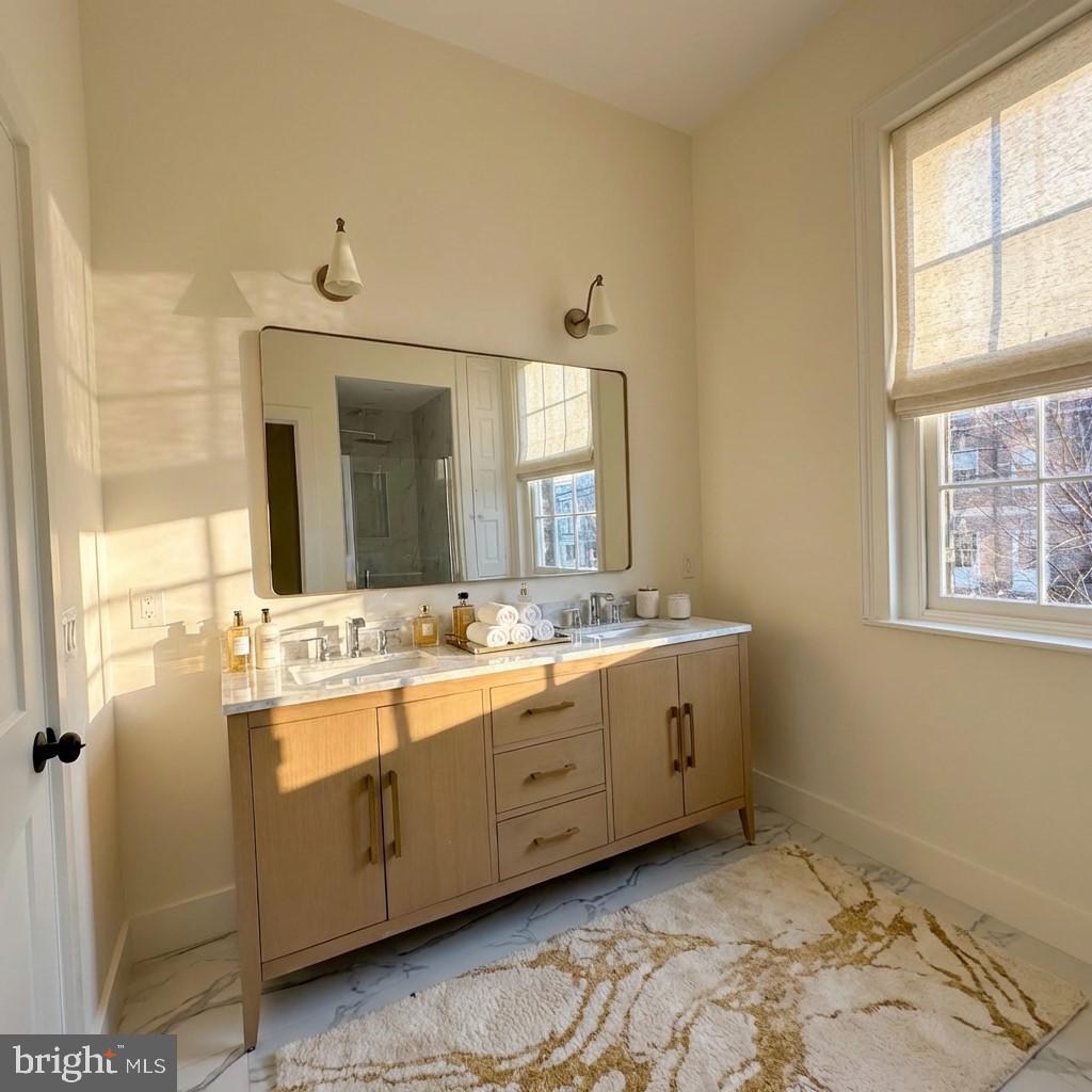 300 Kings Hwy E #b Property Photo 20