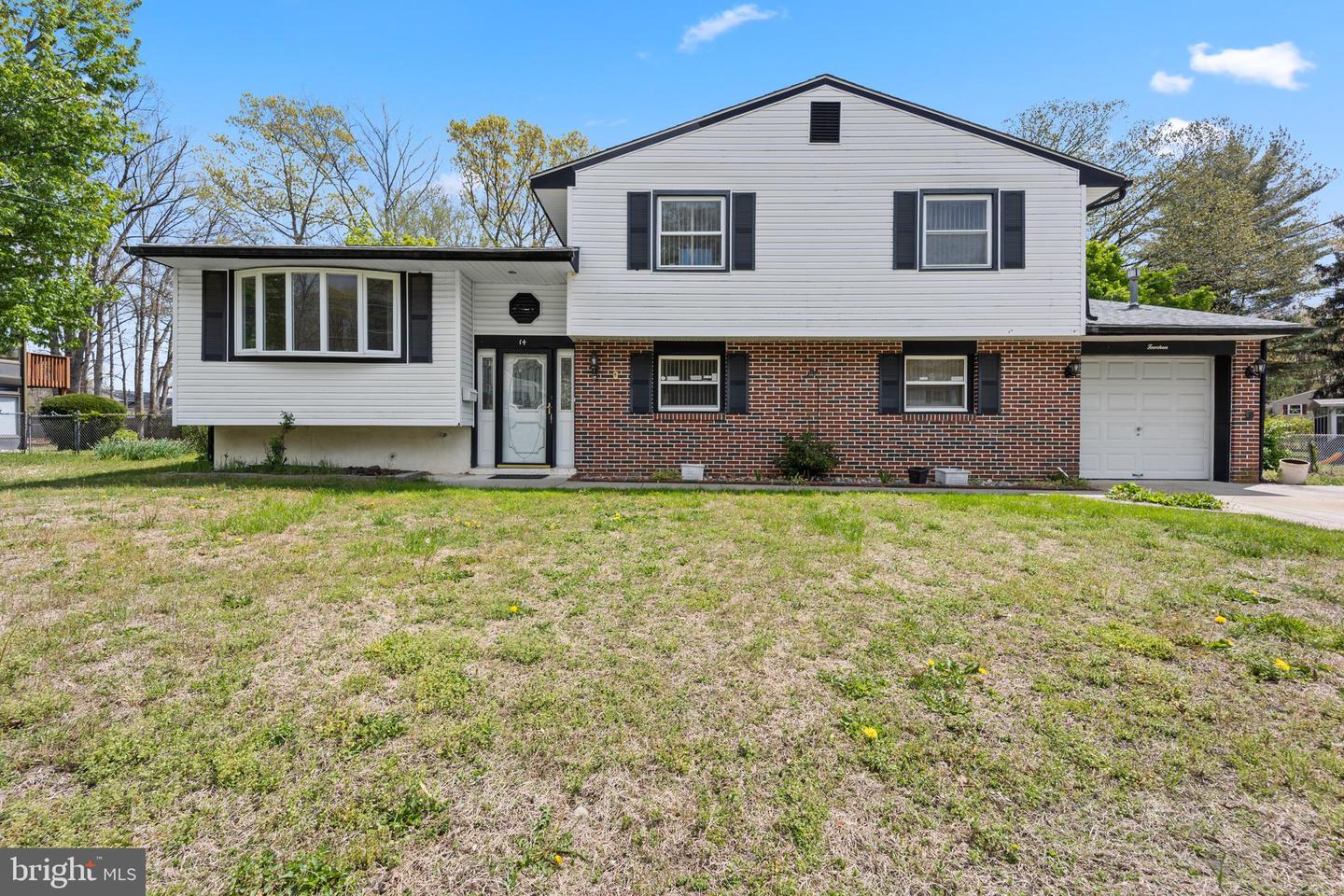 14 BRIARCLIFF RD