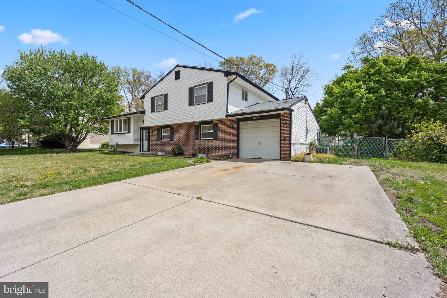 14 Briarcliff Rd Property Photo 2