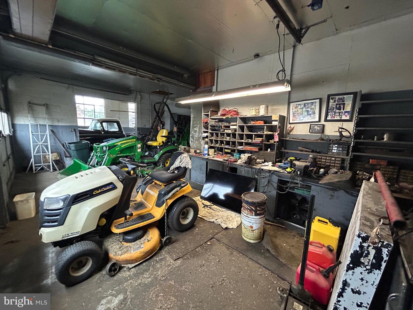 699 S Egg Harbor Rd Property Photo 11