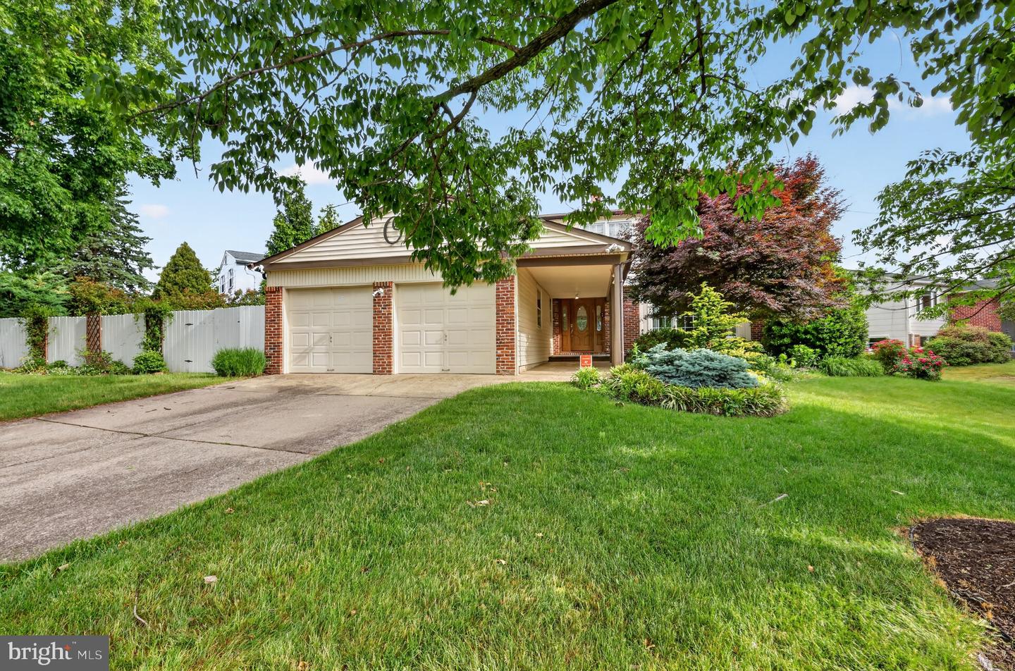 1 Bucknell Dr Property Photo 3
