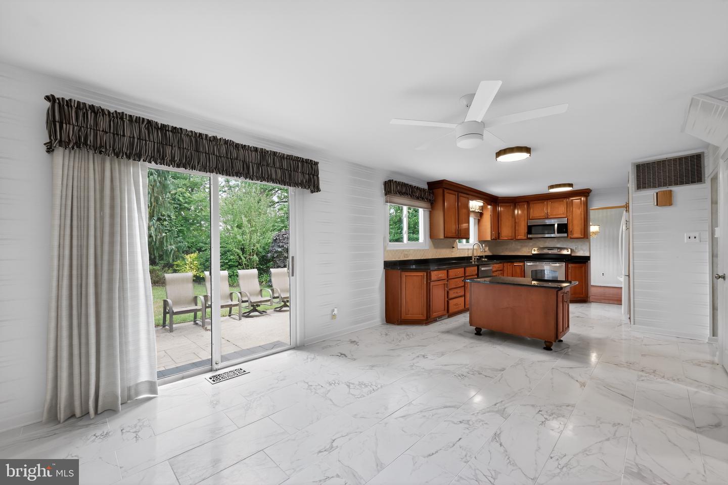 1 Bucknell Dr Property Photo 17