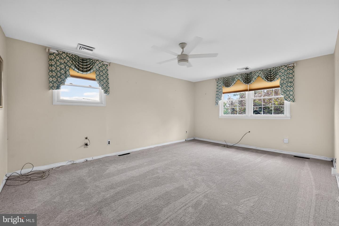 1 Bucknell Dr Property Photo 24