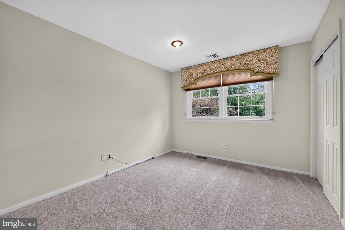 1 Bucknell Dr Property Photo 29