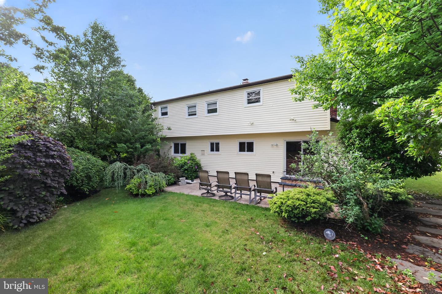 1 Bucknell Dr Property Photo 39
