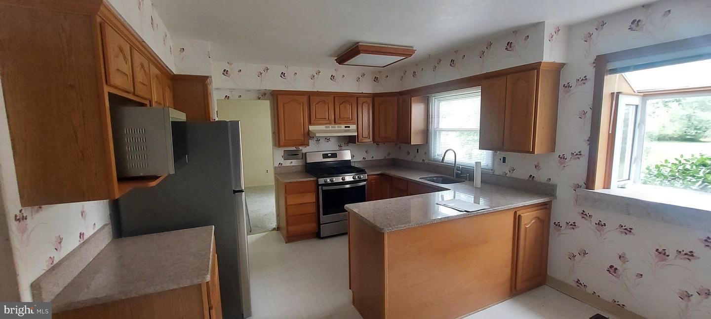 503 Balsam Rd Property Photo 6