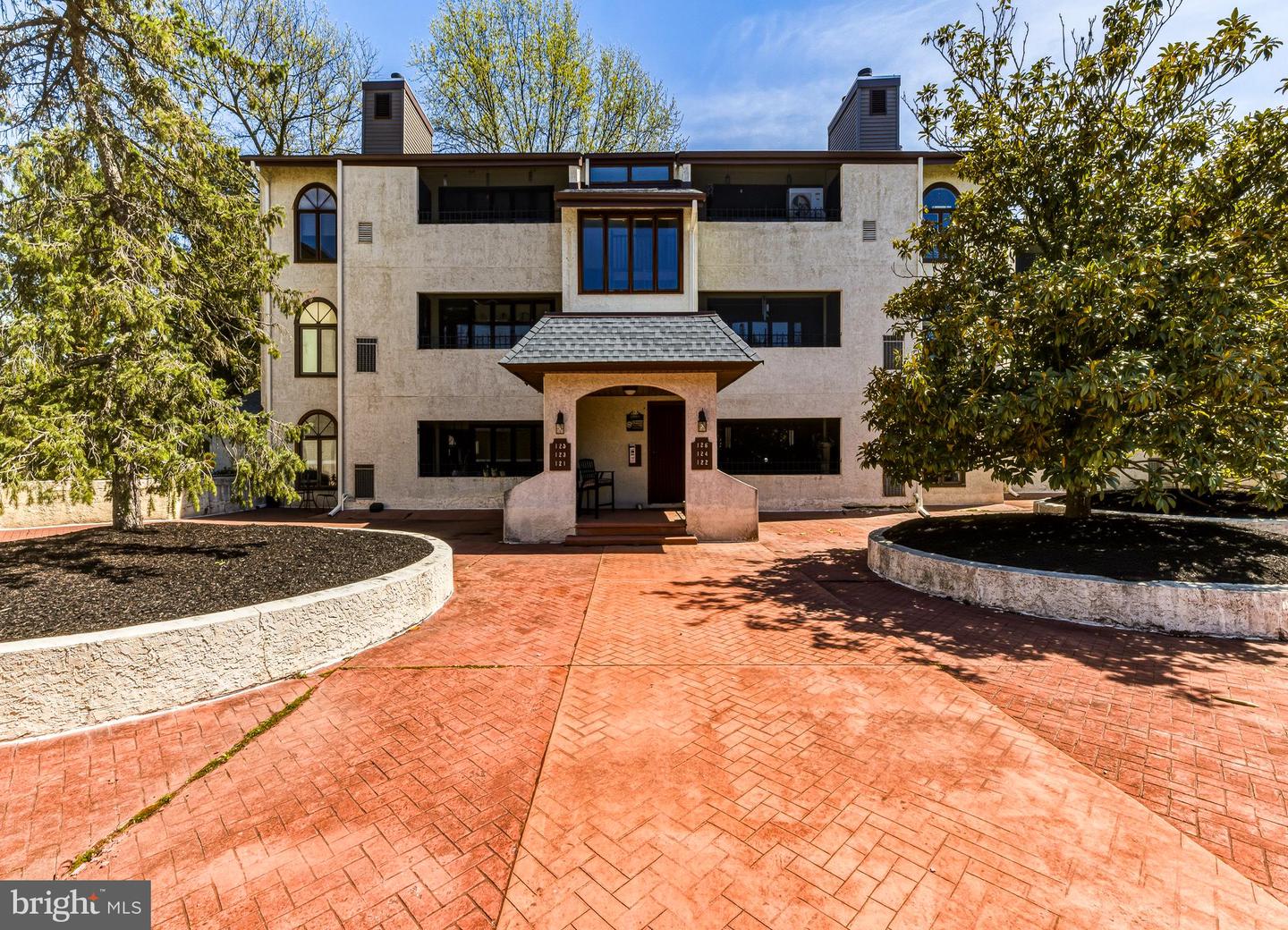 126 Centura Property Photo 1