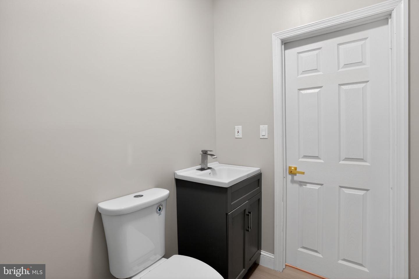 1118 Kaighn Ave Property Photo 7