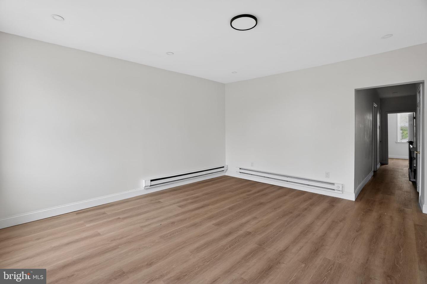 1118 Kaighn Ave Property Photo 21