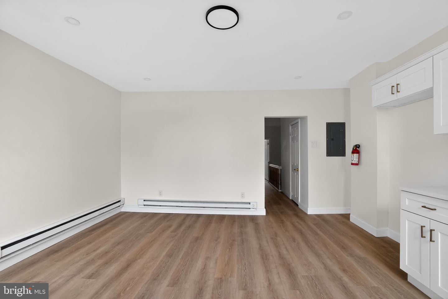 1118 Kaighn Ave Property Photo 25