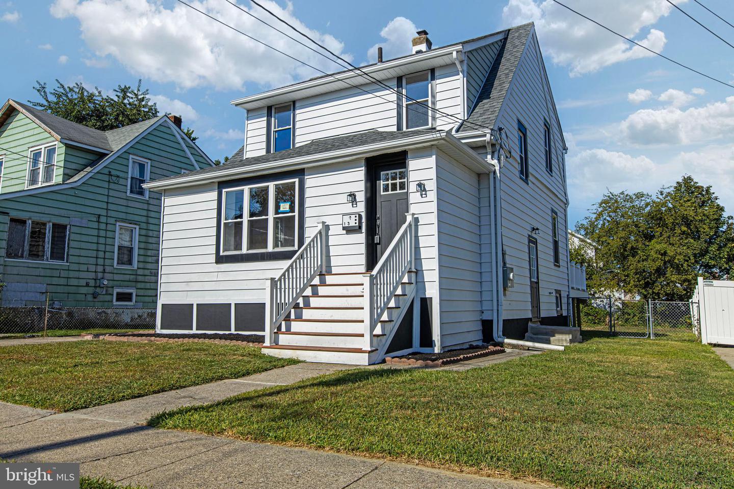 113 Centre Property Photo 4