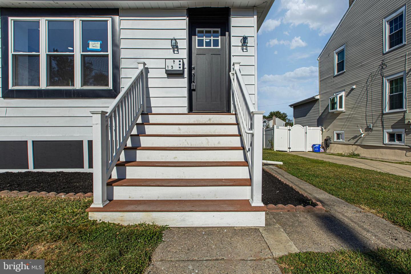 113 Centre Property Photo 5