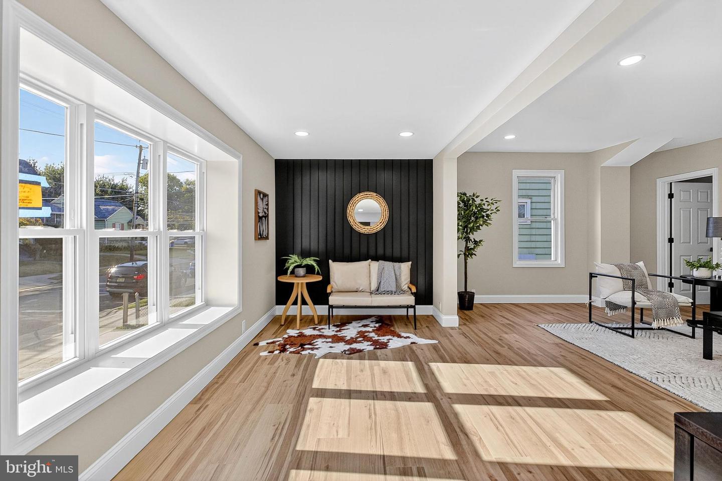 113 Centre Property Photo 9