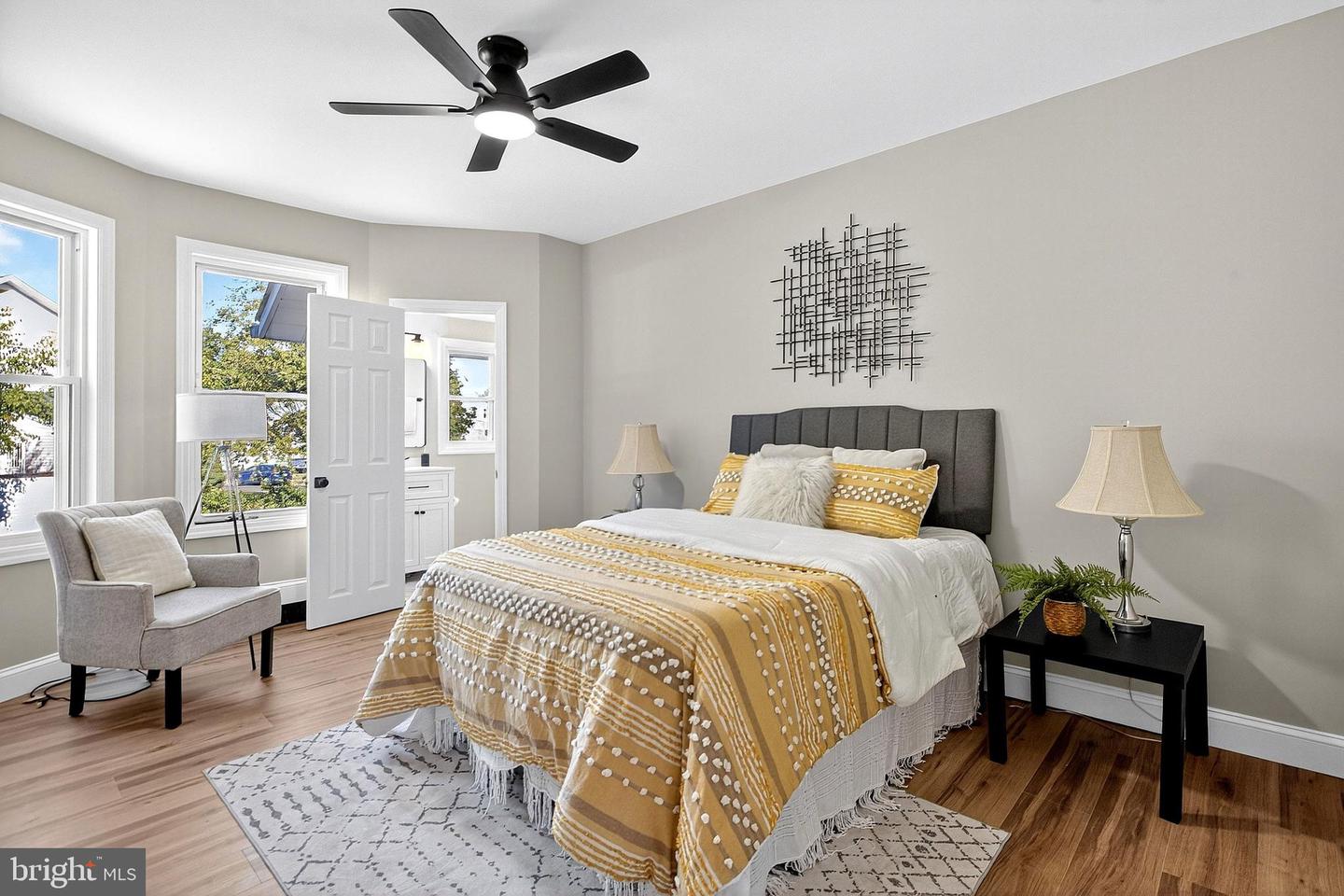113 Centre Property Photo 19