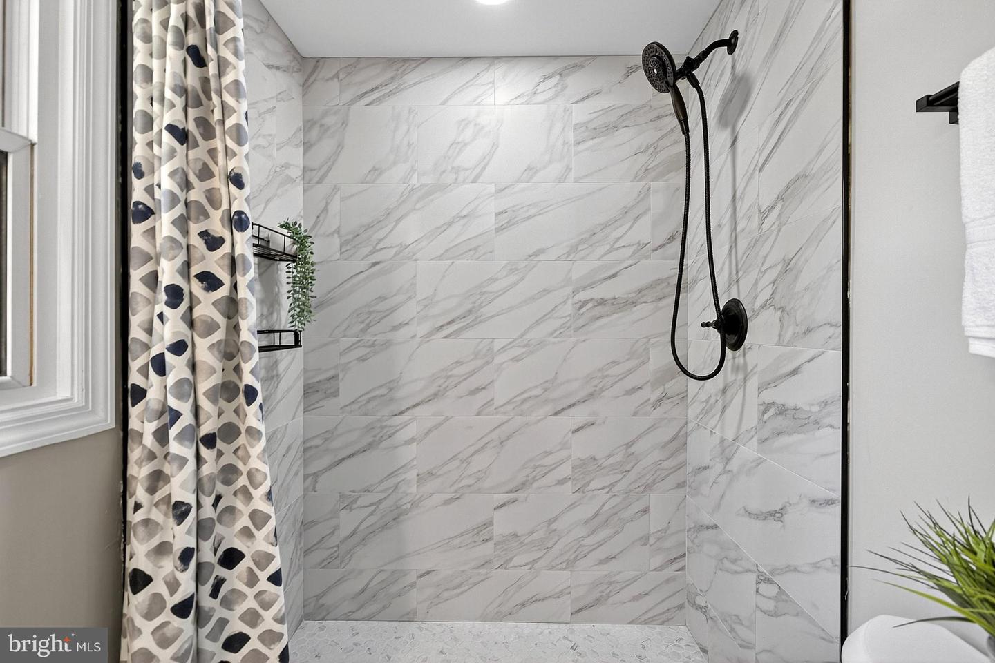 113 Centre Property Photo 22