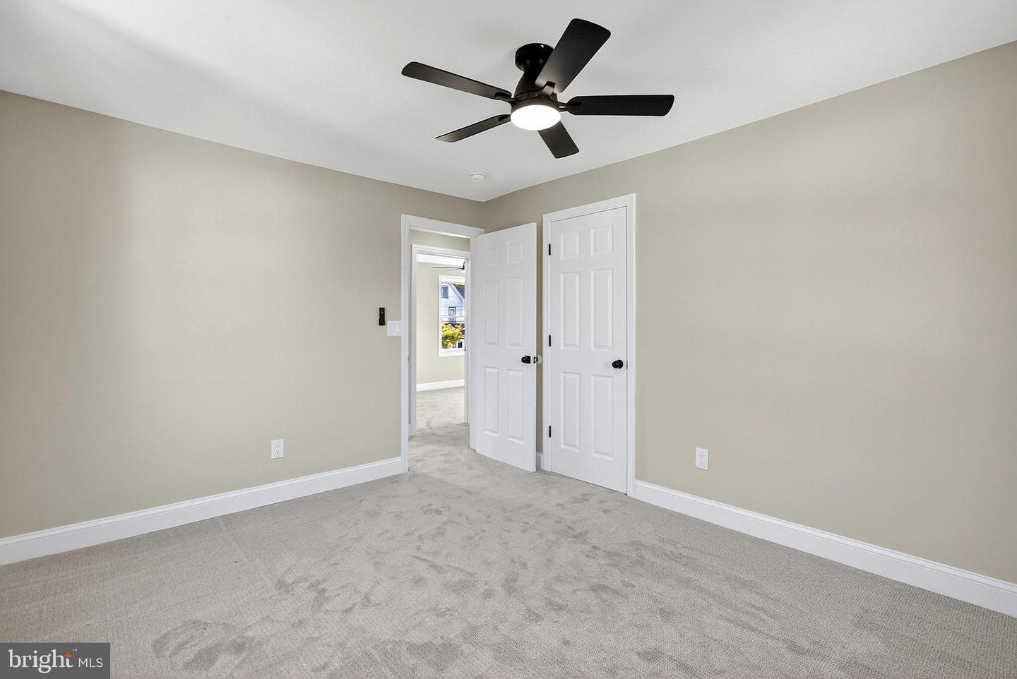 113 Centre Property Photo 25